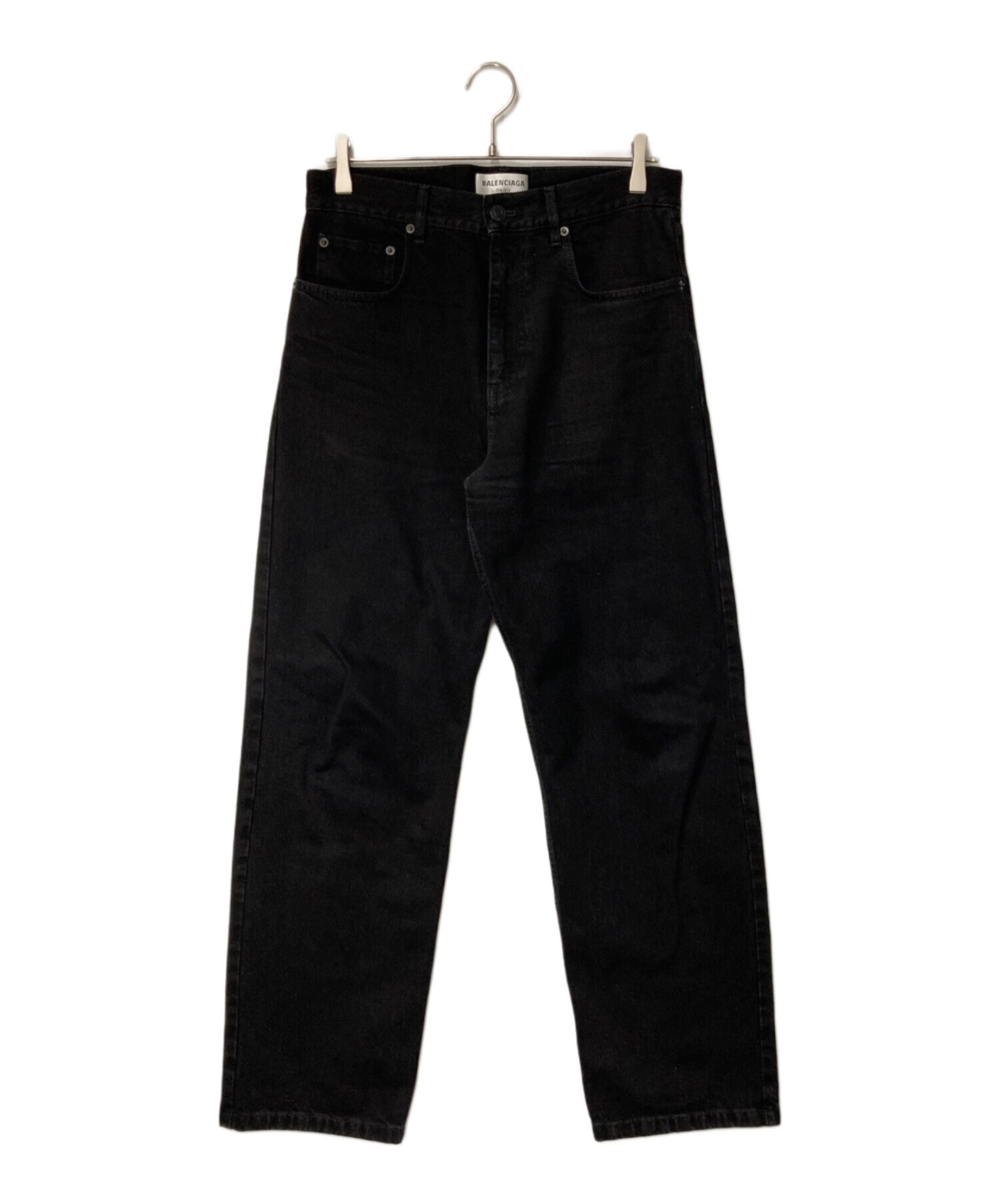 BALENCIAGA ダメージブラックデニム ストレート BALENCIAGA / バレンシアガ】DAMEGED STRAIGHT JEANS エッジの効いた