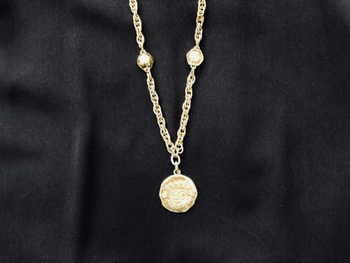 ヴィンテージネックレスのココマーク