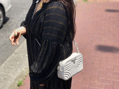 プラダのチェーンショルダーバッグ