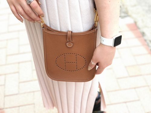 エルメスのエブリンTPM