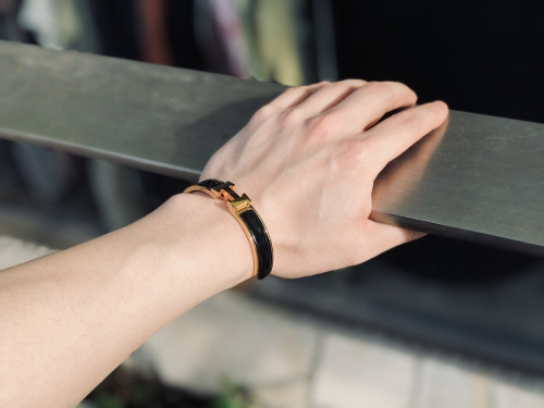 ラグジュアリーブランドのHERMES