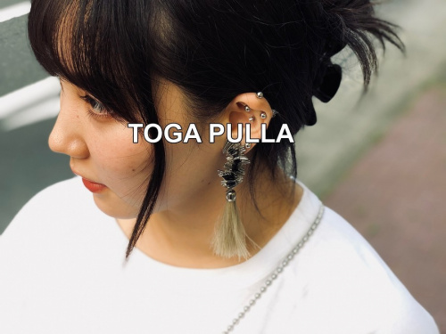 ラグジュアリーブランドのTOGA PULLA