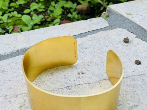 サスクワッチ ファブリックのMAREBITO LEAF BANGLE