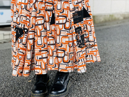 プラダの総柄スウェットスカート