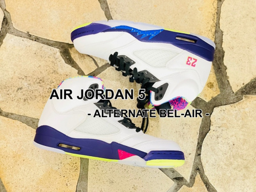 スニーカーのNIKE