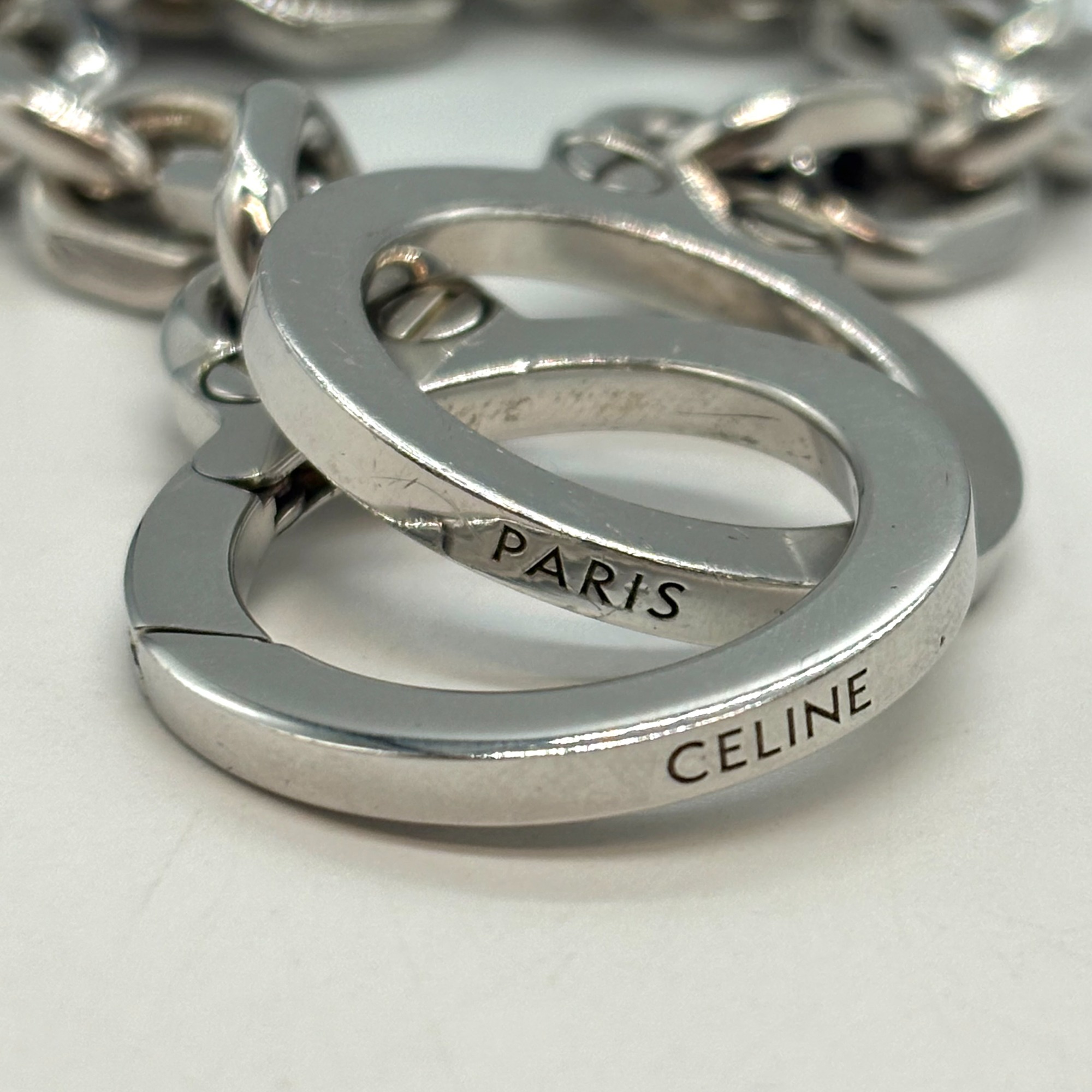 CELINE/セリーヌ】より、 カフブレスレット シルバー を買取入荷