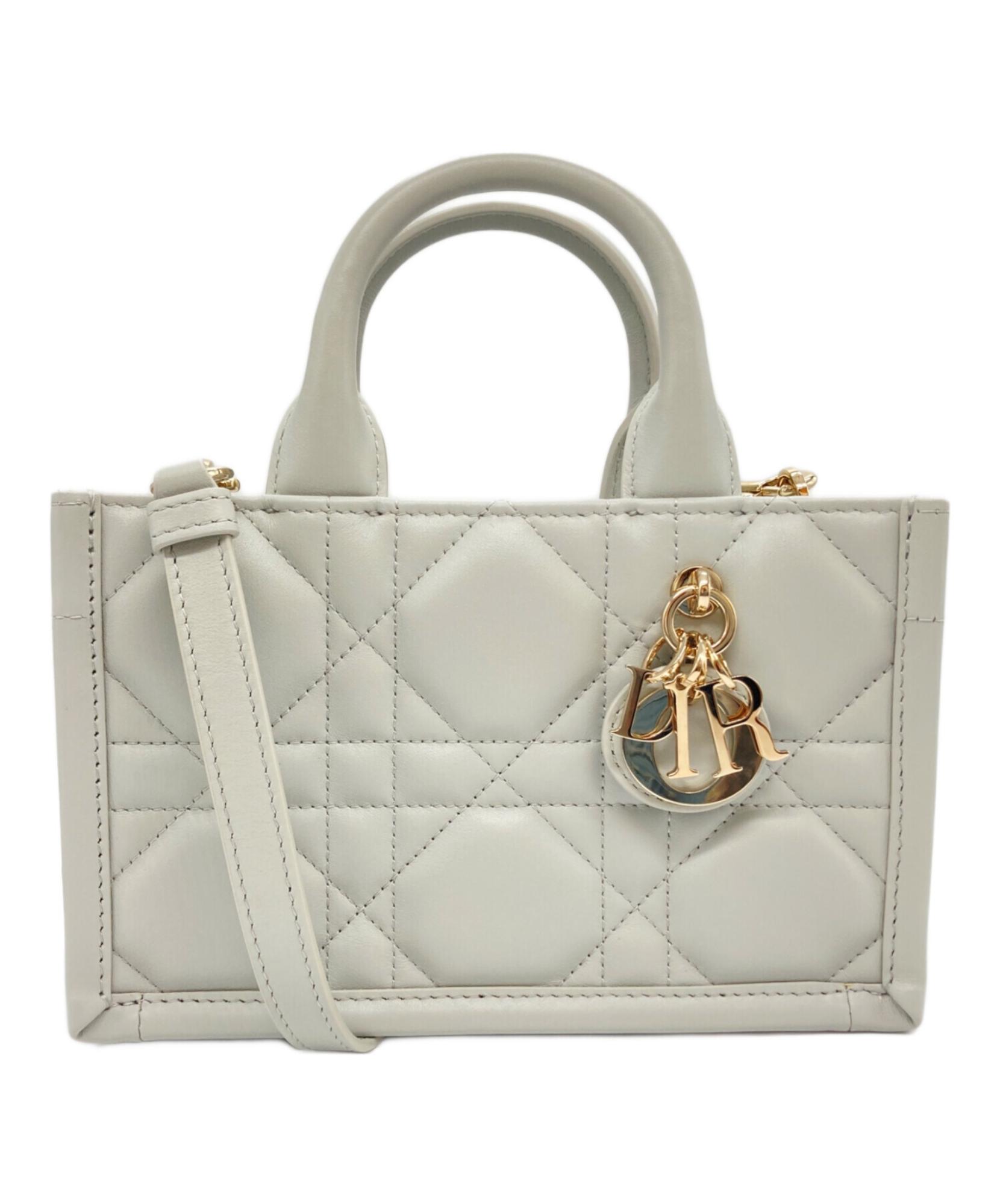 Christian Dior /クリスチャンディオール 】より、