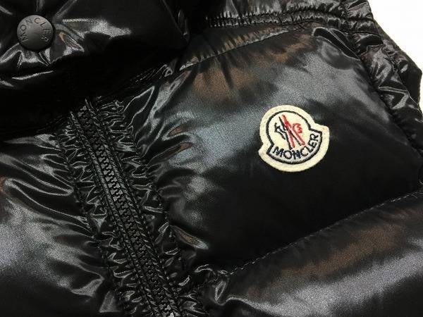 ダウンアウター続々入荷!MONCLER、TATRASそして本日は新たに