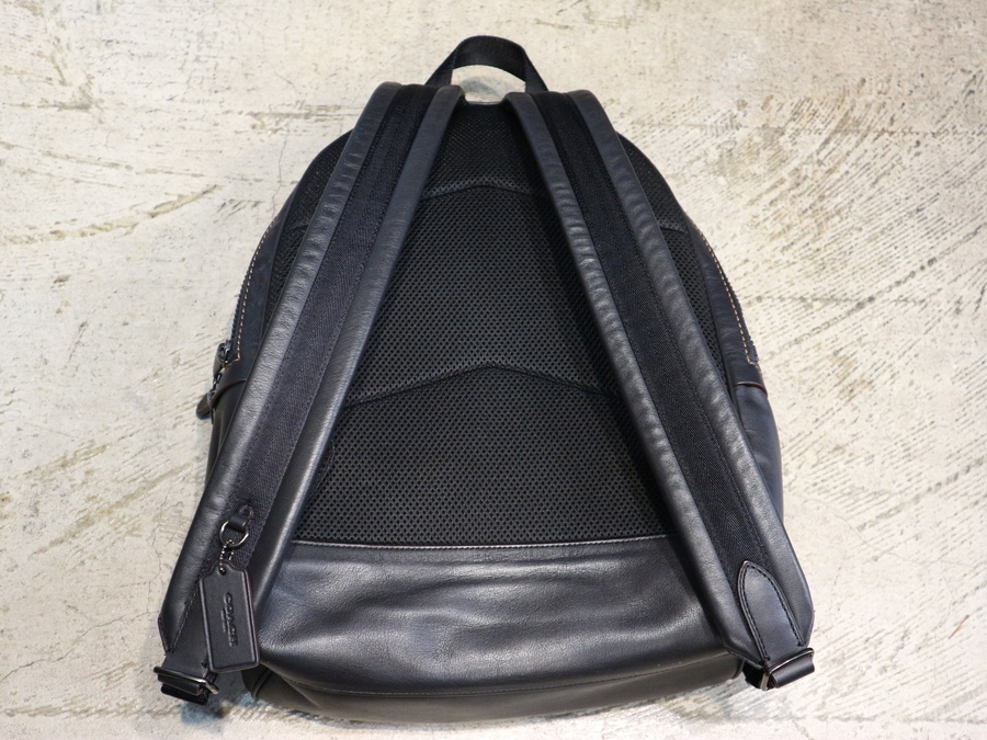 破格値下げ】 オールレザー リュック 収納抜群 COACH コーチ リュック 