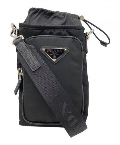 「ラグジュアリーブランドのPRADA 」