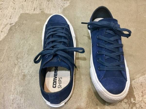 アディダスのコンバース