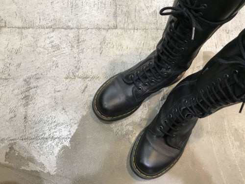 ドクターマーチンの買取強化