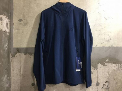 アウトドアブランドのノースフェイス