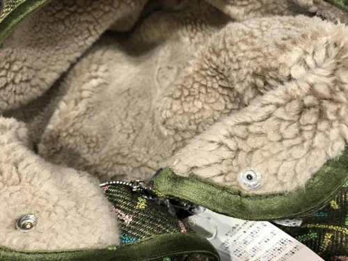 mina perhonenのサリースコット