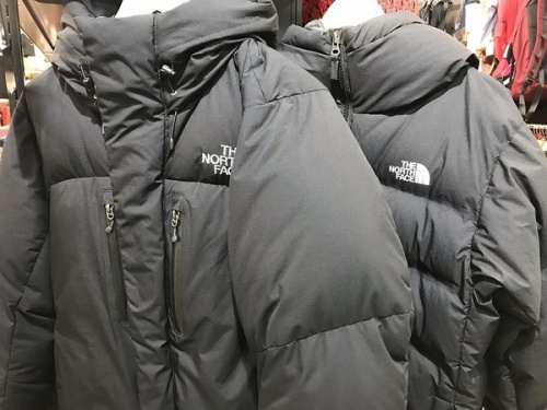 アウトドアブランドのTHE NORTH FACE
