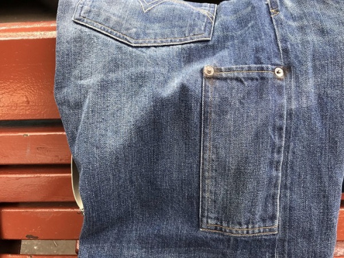 リーバイスのオーバーオール