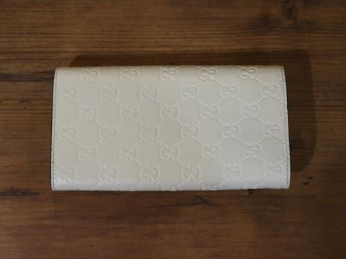 グッチのコンチネンタルウォレット