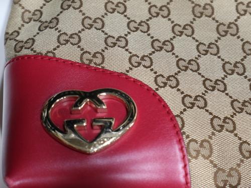 GUCCIのグッチ