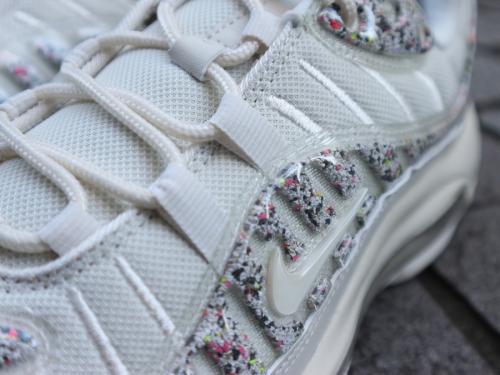 スポーツブランドのNIKE