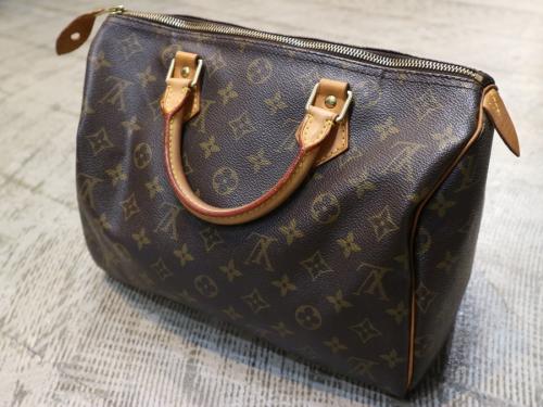 ラグジュアリーブランドのLOUIS　VUITTON