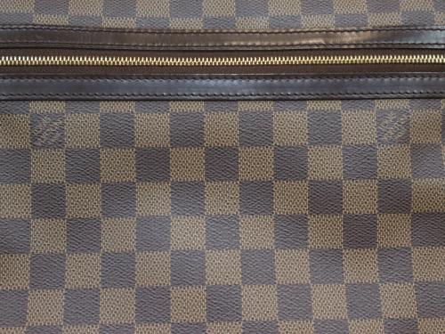 LOUIS VUITTON 　のルイ ヴィトン　