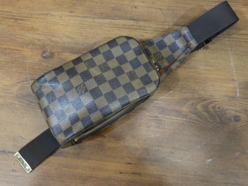 LOUIS VUITTON 　のルイ ヴィトン　