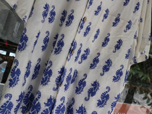 アナトミカのオープンカラー