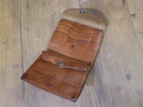 ダブルアールエルの財布