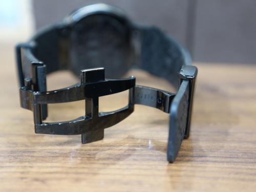 グッチのデジタルウォッチ