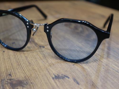 エーディーエスアールのサングラス