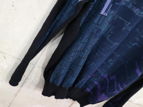 アクロニウムのメンズ