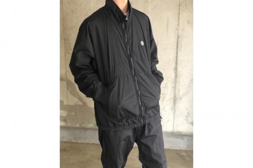 ストーンアイランドのナイロン ジャケット パンツ プルオーバー