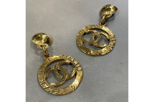 ラグジュアリーブランドのCHANEL