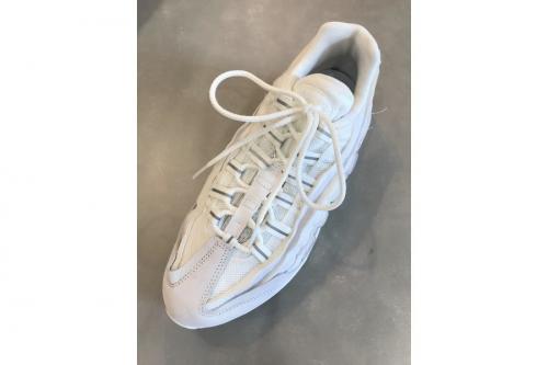 ナイキ×コム デ ギャルソン・オム プリュスのローカットスニーカー