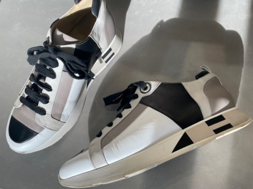 ラグジュアリーブランドのHERMES