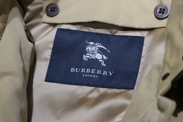 ノバチェックの裏地が嬉しい、BURBERRY LONDON（バーバリーロンドン 