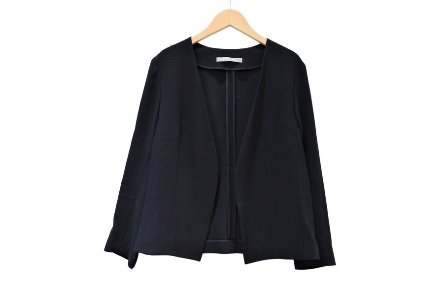 セオリーリュクス ノーカラージャケット LIFT MOBLEY.S 38 theory luxe LIFT ノーカラージャケット 白 38 ノーカラージャケット