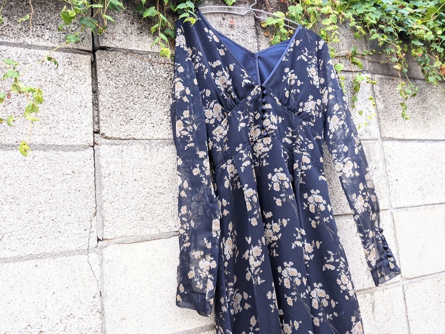 デザイナーズブランド【Ameri/アメリヴィンテージ】よりシアー花柄  