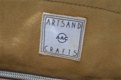 「ワークブランドのARTS&CRAFTS 」