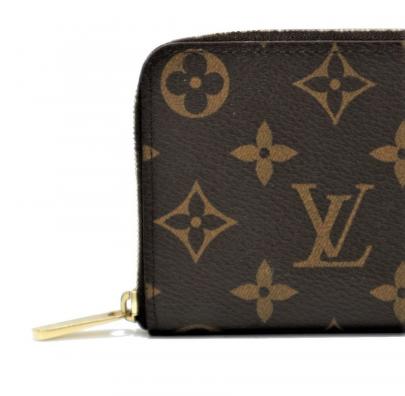 「ラグジュアリーブランドのLOUIS VUITTON 　 」