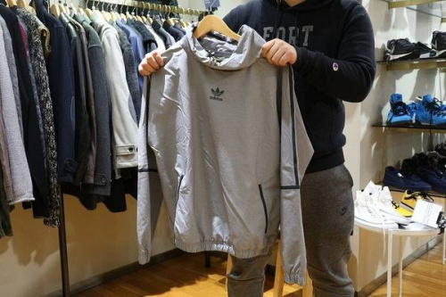 スポーツブランドのトレフォイル