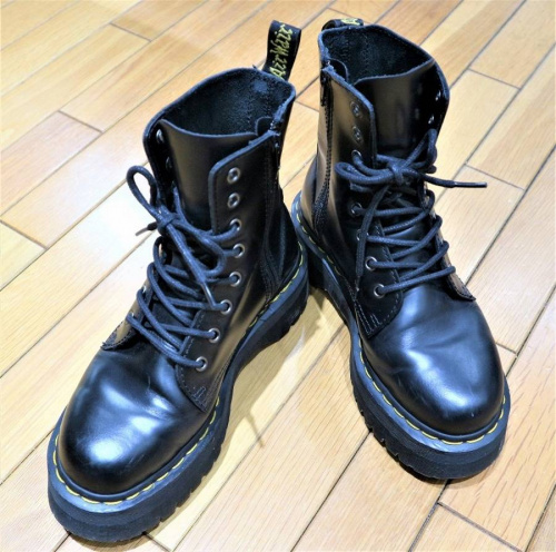 8ホールの古着