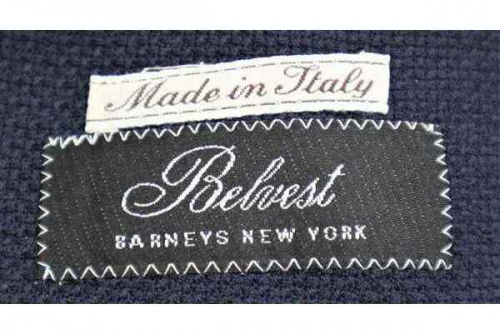 ベルベストのジャケット