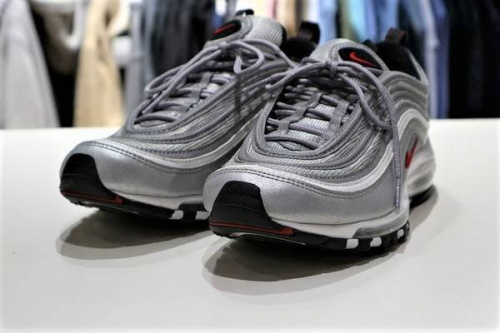 AIR MAXの葛飾区古着屋