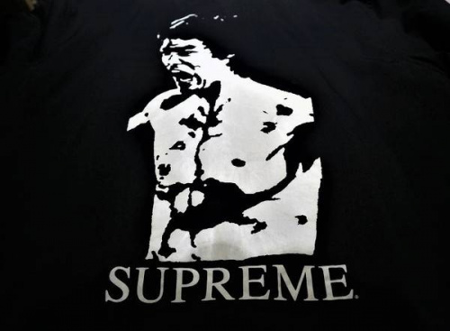 シュプリームのブルースリー