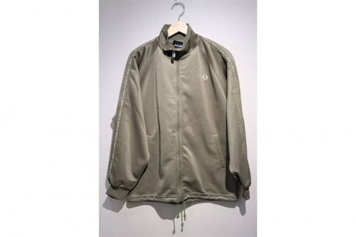 ナイロンジャケットの90’S古着