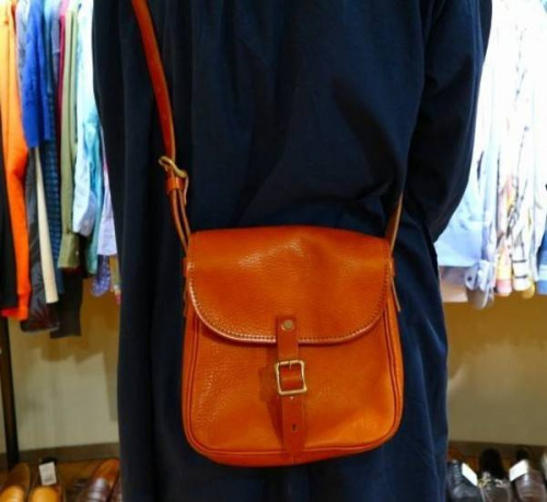 ワークブランドのスロウ