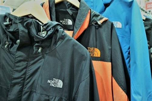 アウトドアブランド