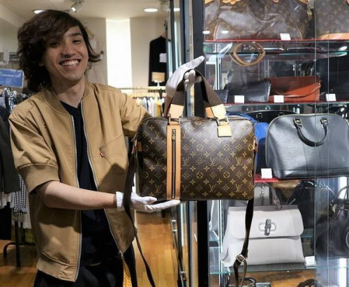 ラグジュアリーブランドの買取入荷
