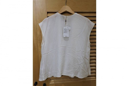 キャリアファッションのTOMORROW LAND